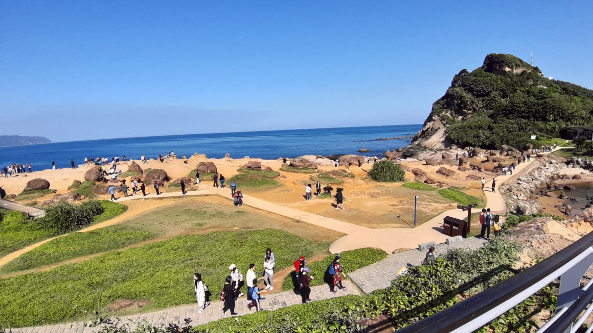 Hiking Yehliu Geopark at the Northern Coast of Taiwan
