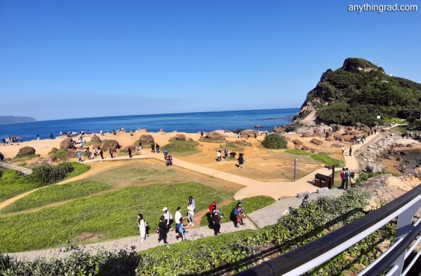 Exploring Taiwan: Hiking Yehliu Geopark (VIDEO)